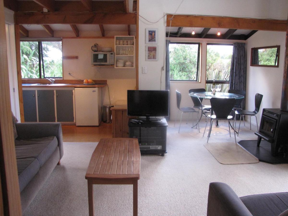 Miro Magic - Ohakune Holiday Home ภายนอก รูปภาพ