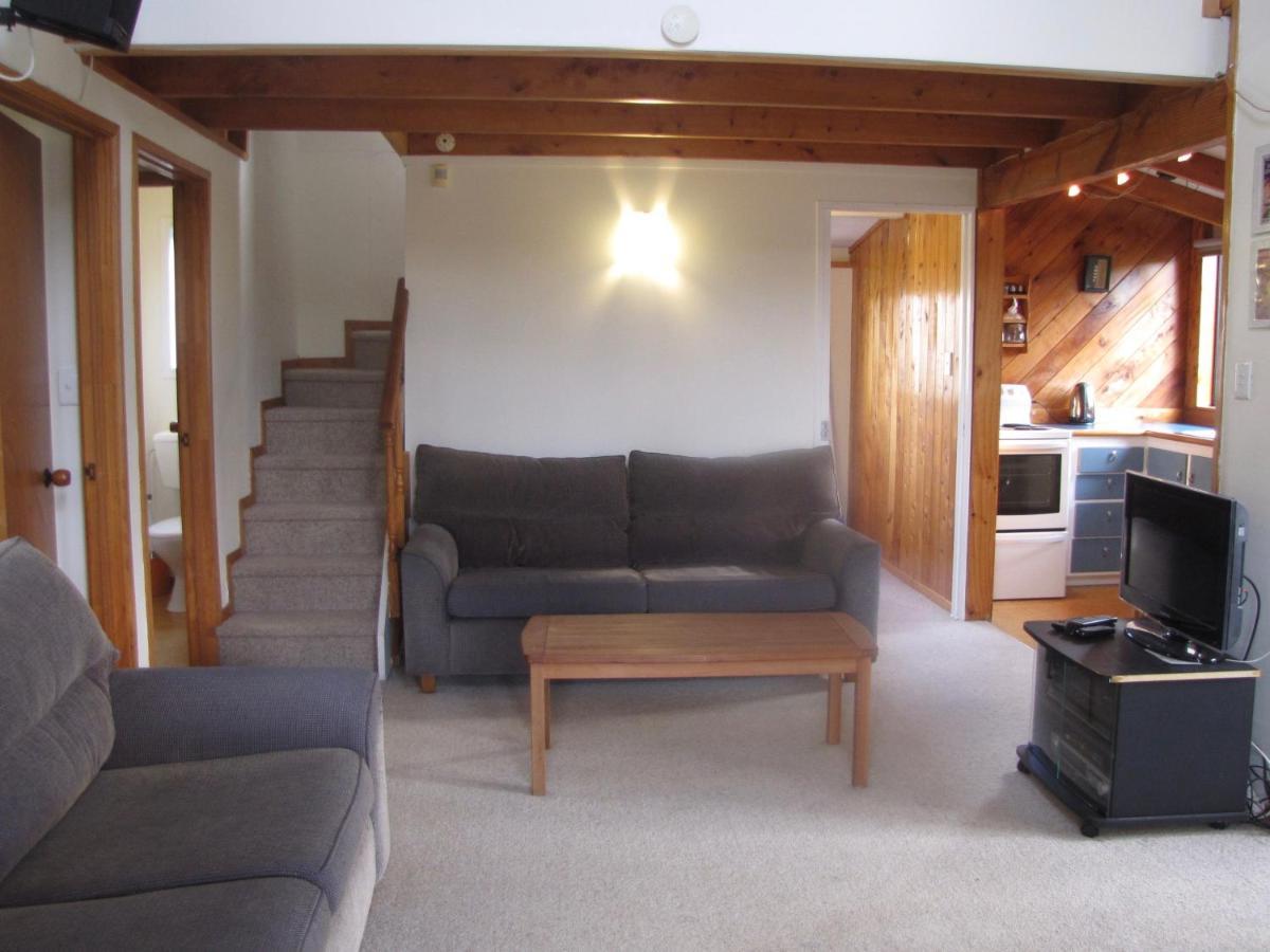 Miro Magic - Ohakune Holiday Home ภายนอก รูปภาพ